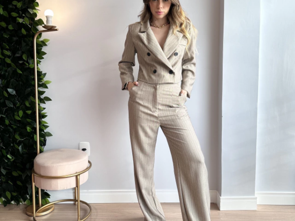 Qual é a melhor forma de integrar peças de alfaiataria moderna no seu guarda-roupa?