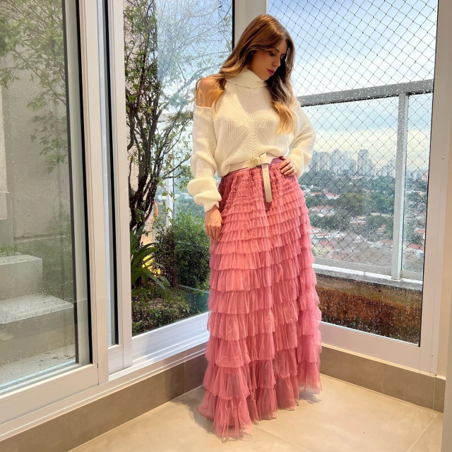 Primavera elegante: saias modernas que você tem que ter no seu closet!